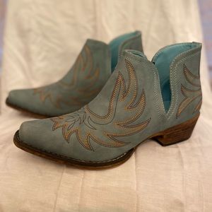 Brand New Size 10 Roper Boots